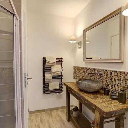 En Bois Avec Piscine Naturelle, 3 Avec Terrasses Privatives - Fr-1-496-258 Holiday home