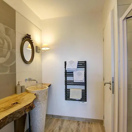 En Bois Avec Piscine Naturelle, 3 Avec Terrasses Privatives - Fr-1-496-258 Holiday home *