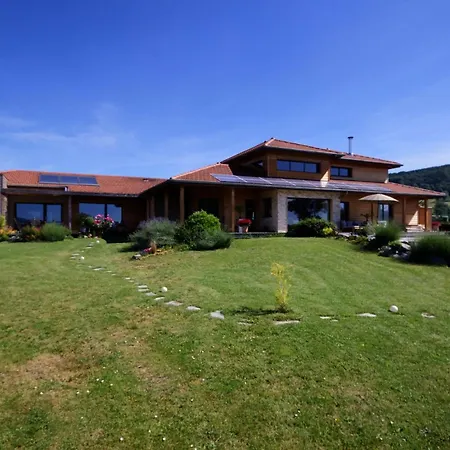Holiday home En Bois Avec Piscine Naturelle, 3 Avec Terrasses Privatives - Fr-1-496-258 Champoly
