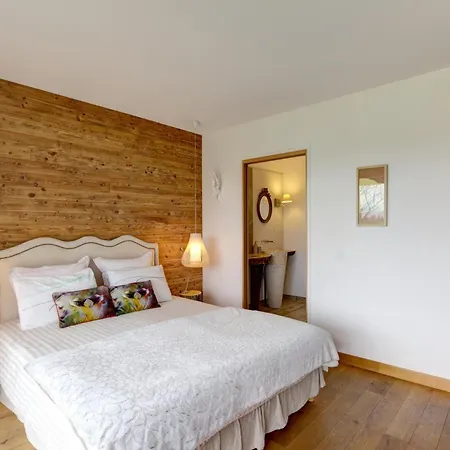 Holiday home En Bois Avec Piscine Naturelle, 3 Avec Terrasses Privatives - Fr-1-496-258 Champoly